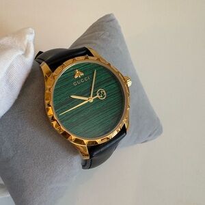 Gucci G-timeless 38mm green malachite dial